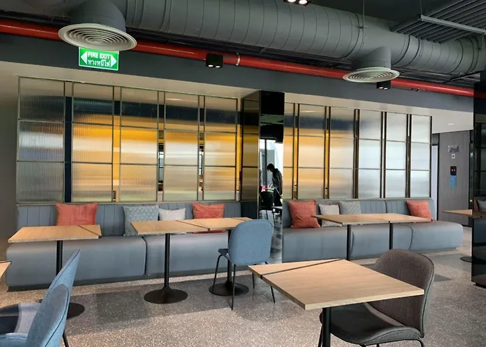 Hotel The Quarter Silom By Uhg 4*