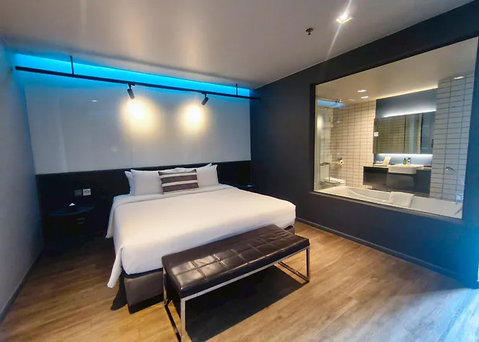 The Quarter Silom By Uhg Bangkok
